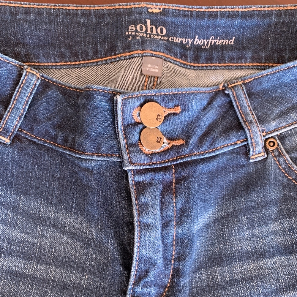 NY&Co soho boyfriend jeans